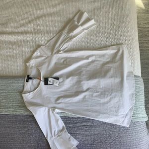 Isabella Oliver white flutter sleeve size 1